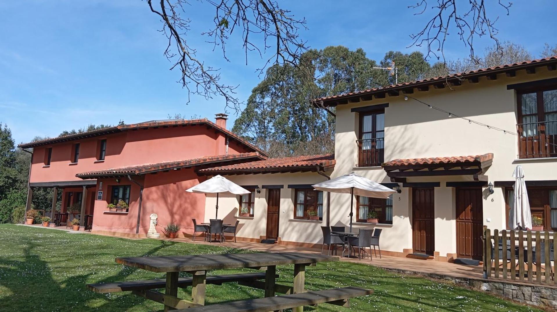 Apartamentos Rurales La Fuente De Bascones Villahormes Dış mekan fotoğraf