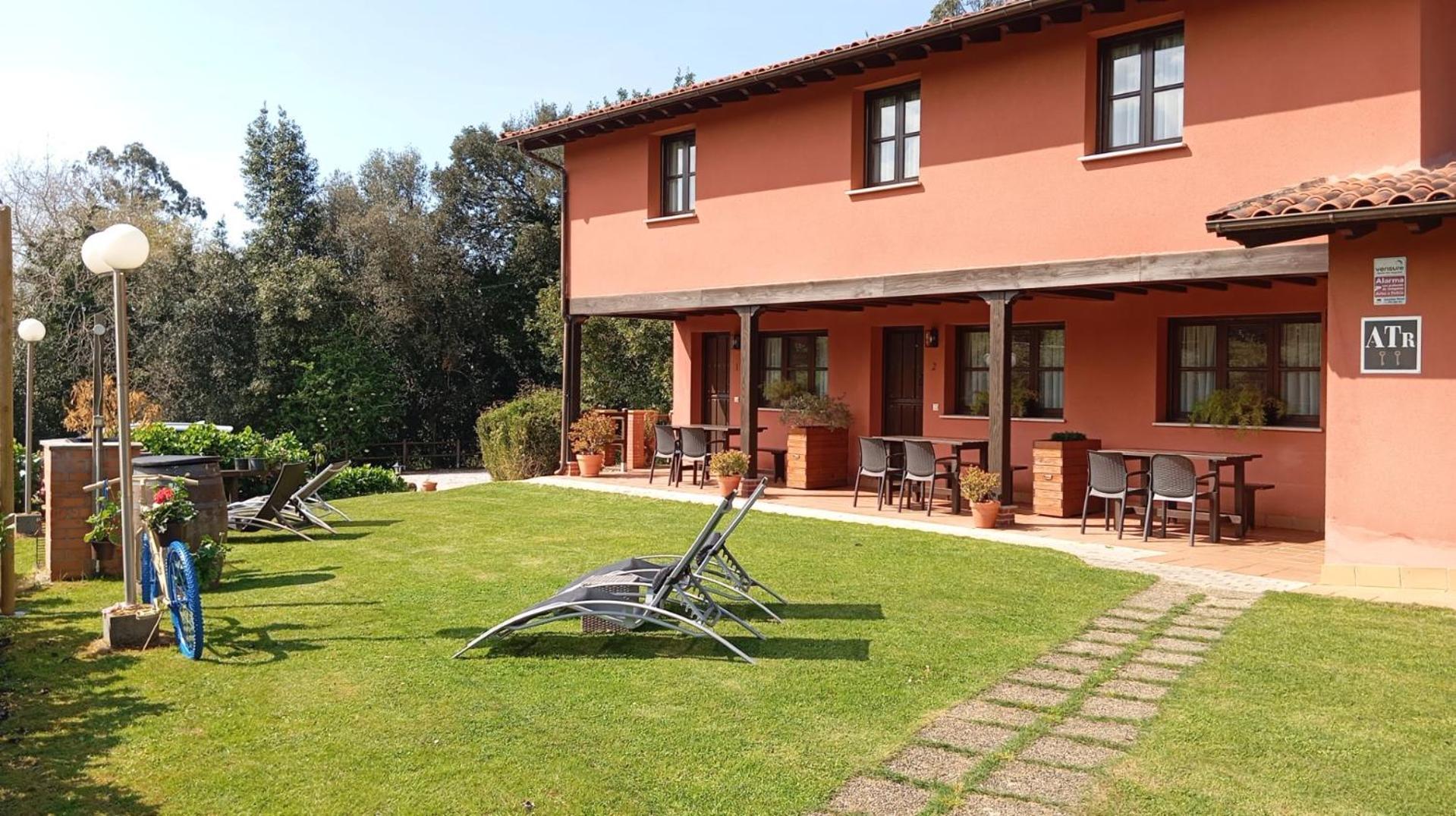 Apartamentos Rurales La Fuente De Bascones Villahormes Dış mekan fotoğraf