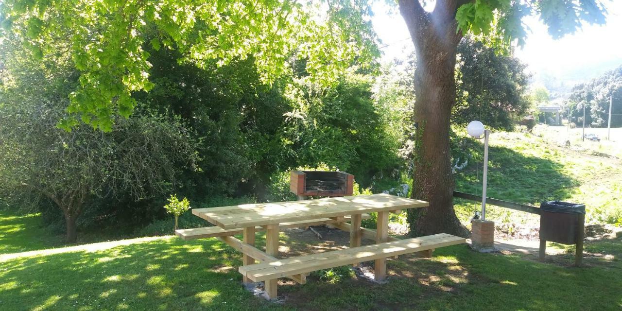 Apartamentos Rurales La Fuente De Bascones Villahormes Dış mekan fotoğraf