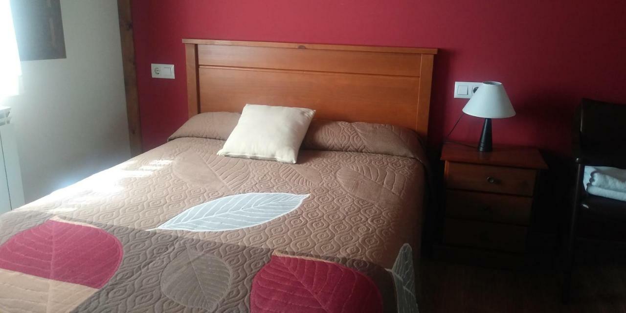 Apartamentos Rurales La Fuente De Bascones Villahormes Dış mekan fotoğraf